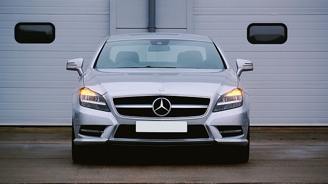 světla mercedesu